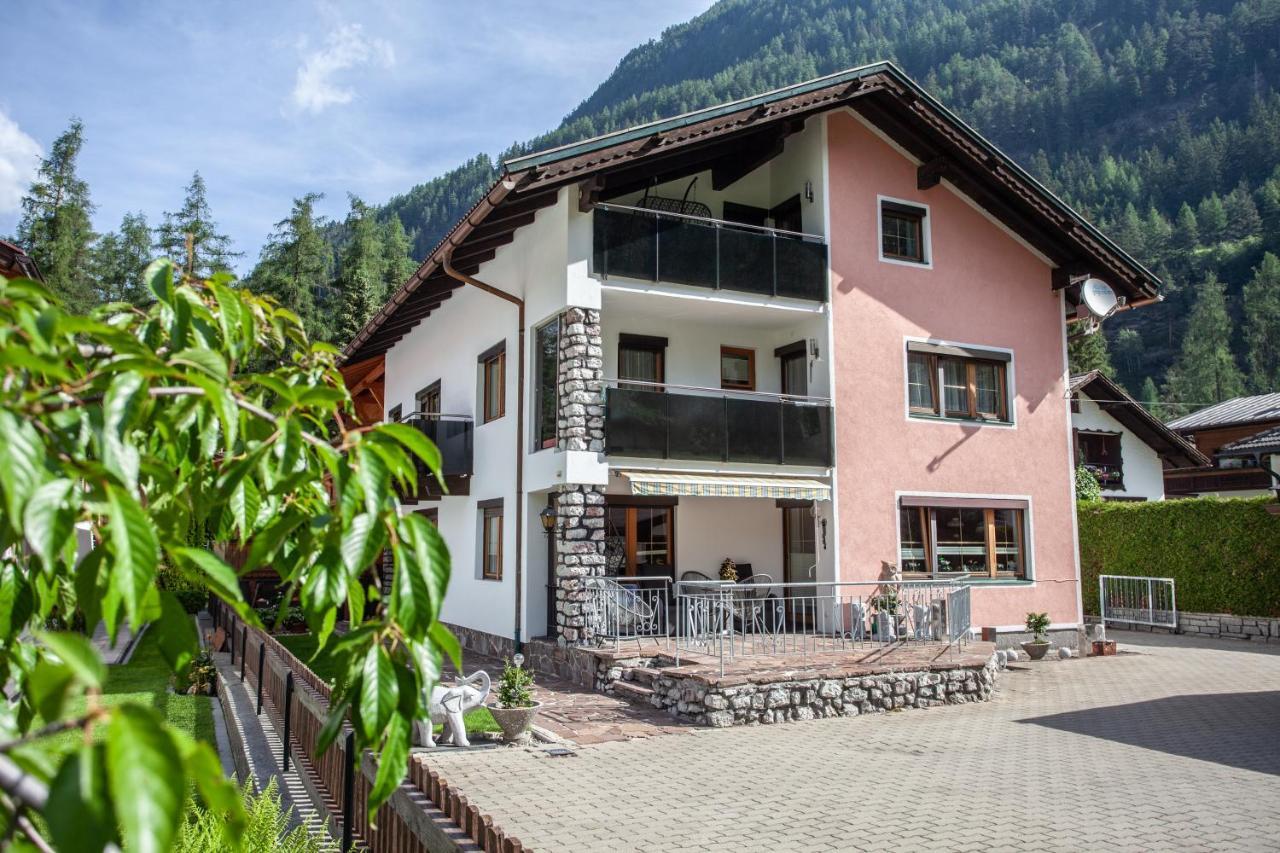 Appartement Haus Hrabovsky à Längenfeld Extérieur photo